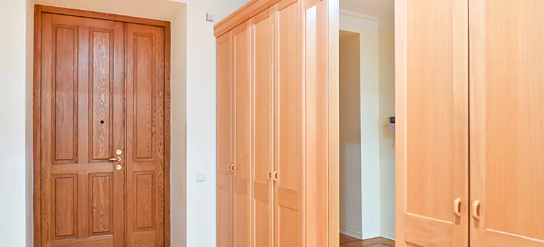 Glass Closet Door Repair in Alafaya, FL